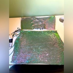 HOT IRIDESCENT CHAINMAIL TWO PIECE SET!! WHITE FOX BRAND!! NEW WITH TAGS!